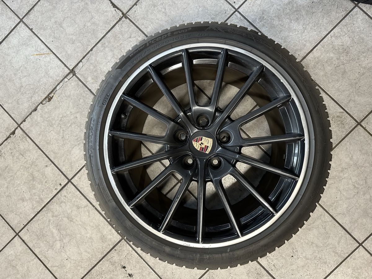 Porsche Pneus & Kompletträder: Porsche Kompletträder – Gebraucht aus Oberentfelden von Balu2023 1