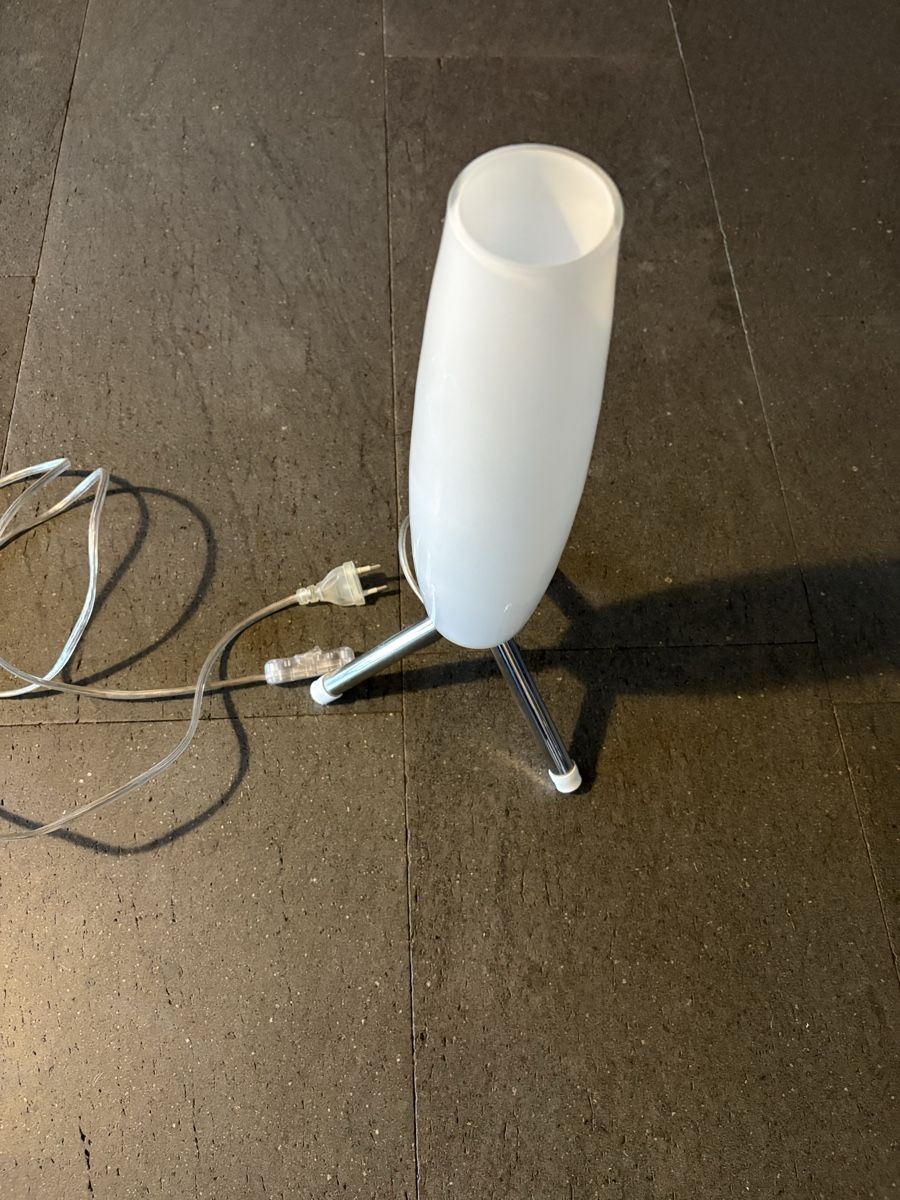 Lampade: Tischlampe 70-80 Jahre  – Usato da lobsigen venduto da kubada