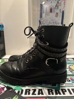 Bottines noires Zara, taille 39, parfaites pour l'hiver!