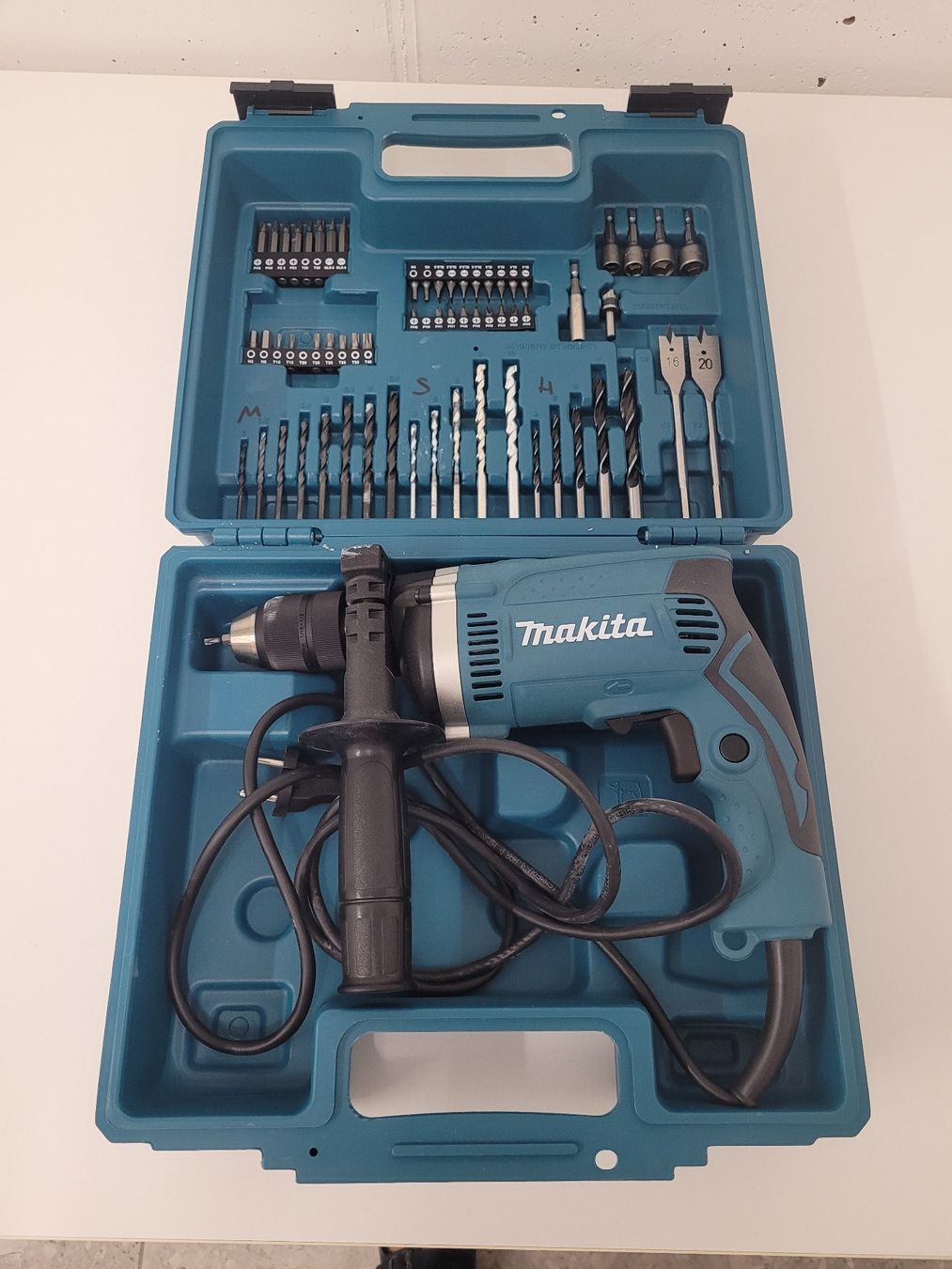 Makita Trapani: Makita Schlagbohrer – Usato da Zürich venduto da FraHan