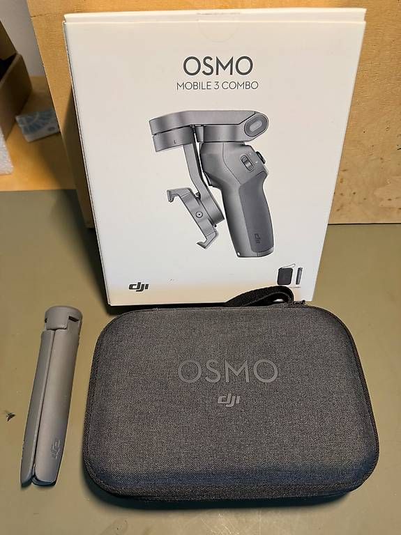 Stative & Köpfe: DJI Osmo Mobile 3 Combo Gimbal inkl. Tasche & Stativ – Gebraucht aus Frauenfeld von Joshino 5