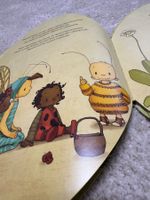 Buch/in „Ei-Form“: Die kleine Hummel Bommel feiert Ostern