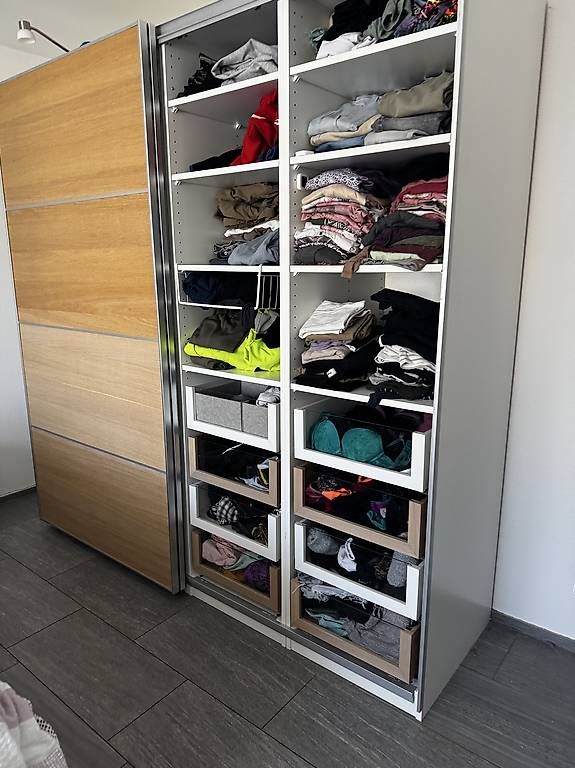 Armadi: Kleiderschrank PAX 200x65 cm – Usato da Schiers venduto da ani_nd8h 1