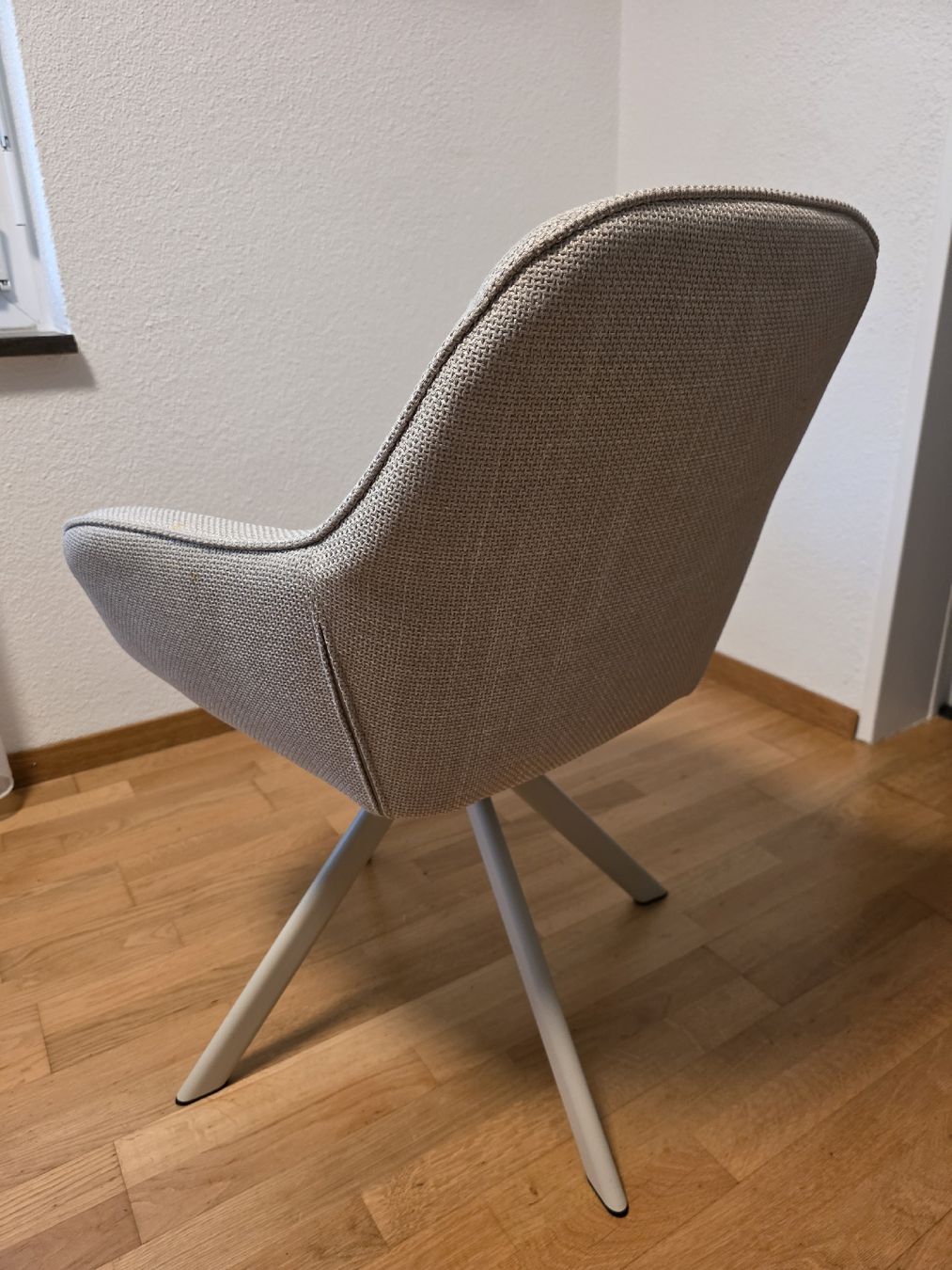 Chaises: 2x beige Esszimmerstühle – Neuf (Voir description) à Lenzburg par Nick.21 2