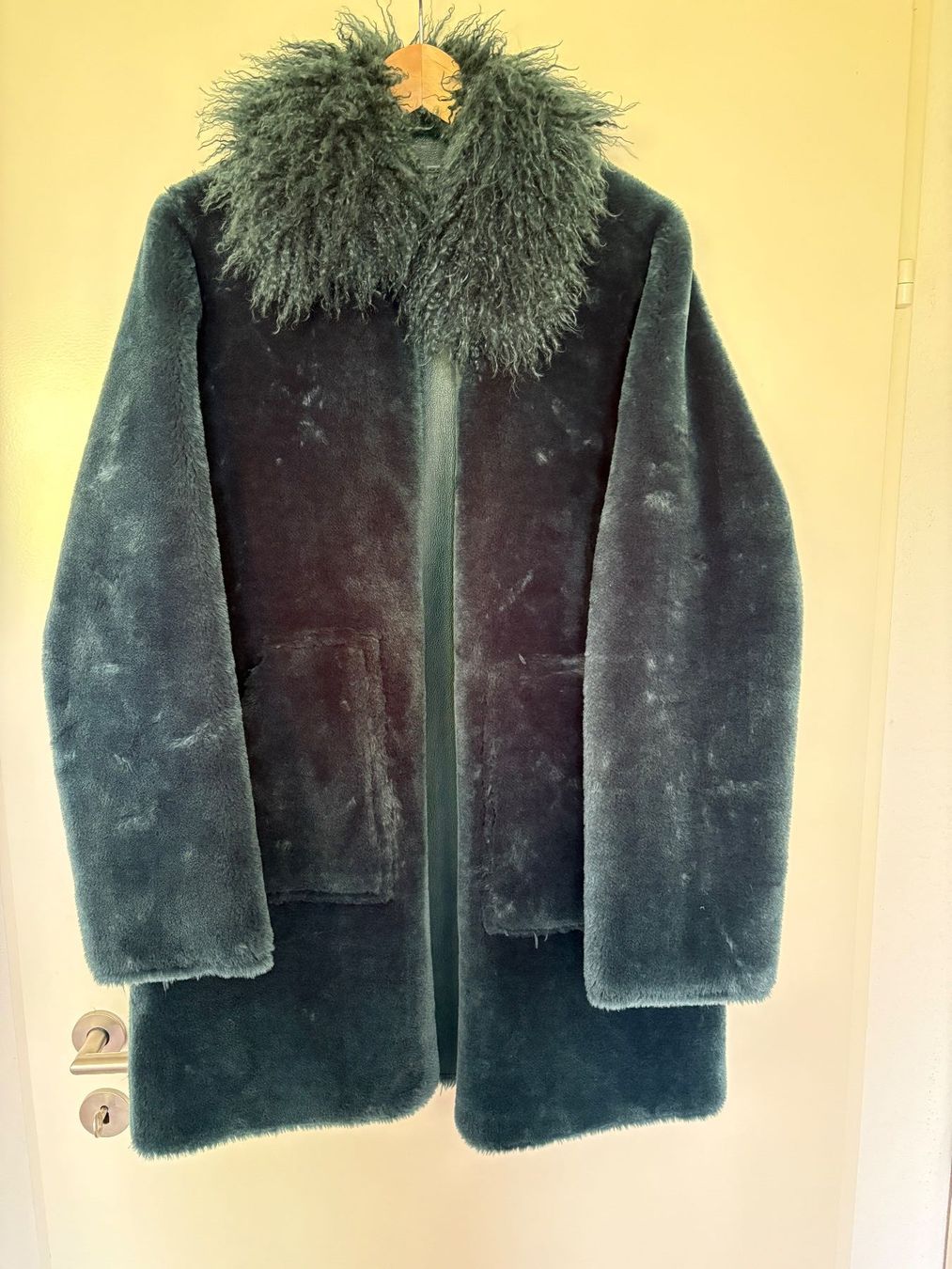 Max Mara Mäntel: Max & Co Winter Mantel mit Kunstpelz. – Gebraucht aus Küsnacht ZH von pistacchio2006 2