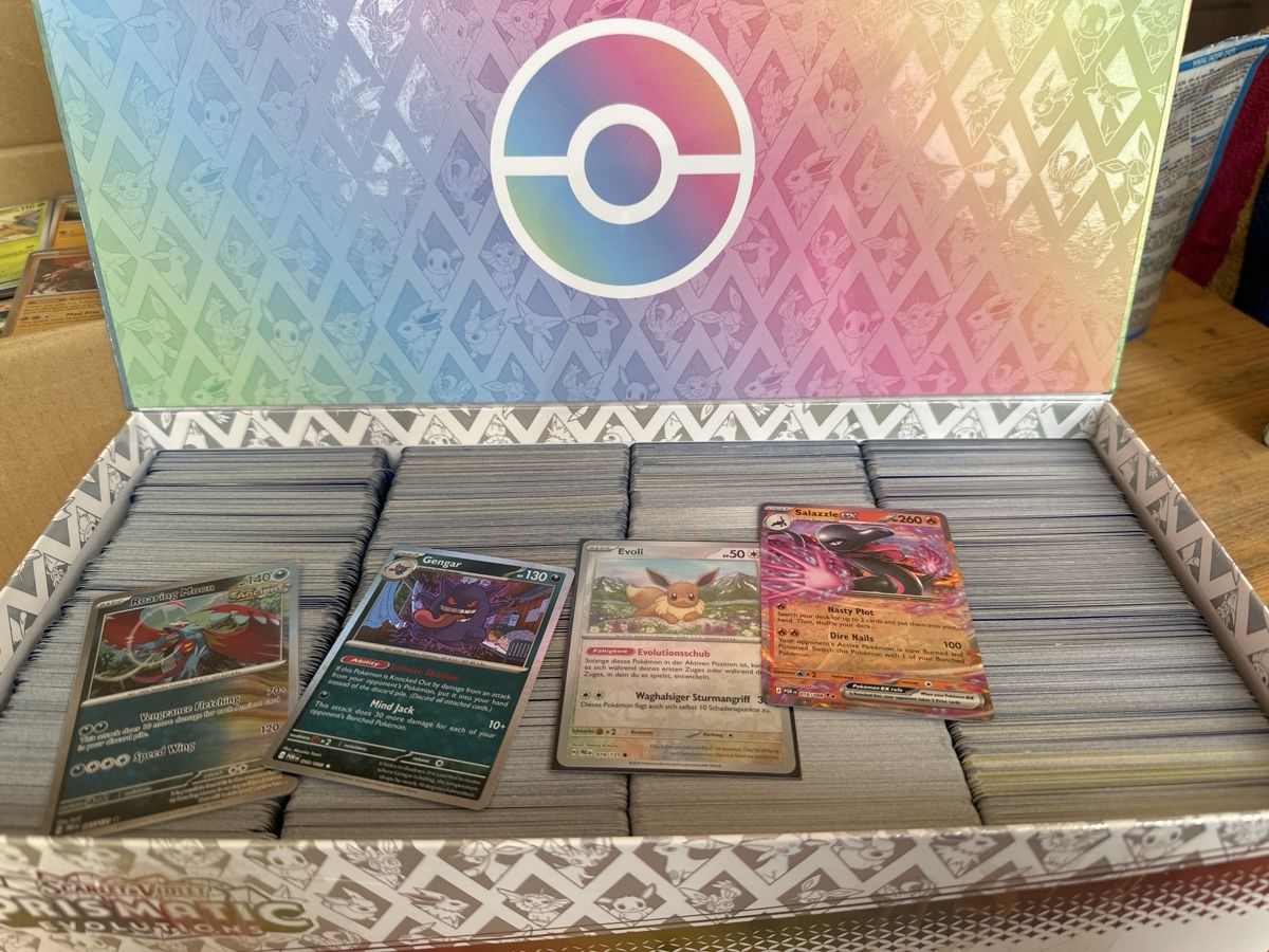 Pokémon Carte collezionabili: Pokémon Sammelkarten Holo, Reverse und Normal – Usato da Effingen venduto da Rebbi90