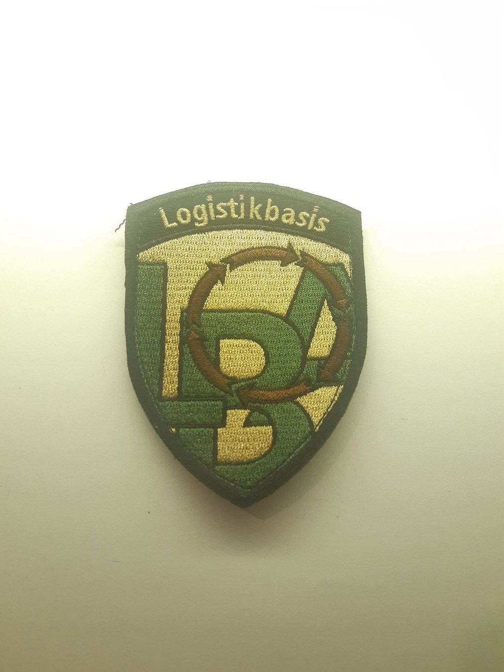 Schweizer Armee Plaketten & Abzeichen: BADGE ECUSSON MILITAIRE SUISSE LOGISTJKBASIS – Neu (gemäss Beschreibung) aus Domdidier von baumeyer-seb