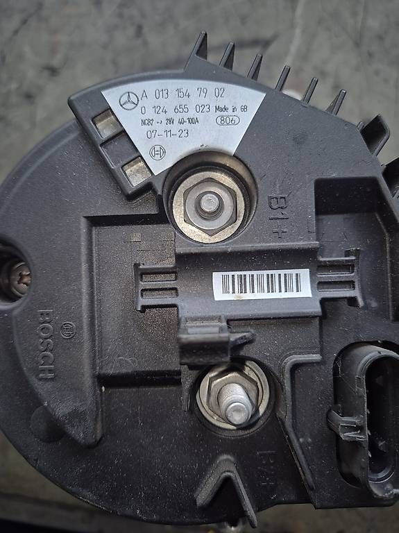 Mercedes-Benz Alle Ersatzteile: Alternator Mercedes Neu – Neu (gemäss Beschreibung) aus Seuzach von rjuc 1