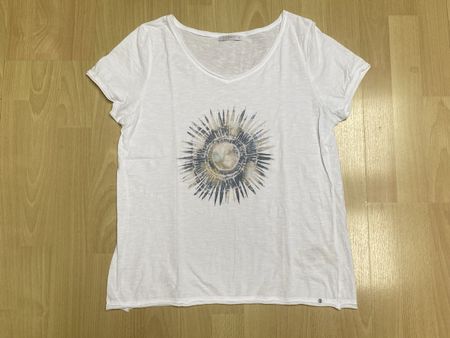 Damen T-Shirt weiss Grösse M NILE bedruckt guter Zustand