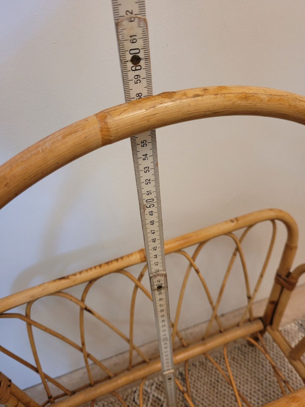 Sonstiges für Haushalt & Wohnen: Zeitungsständer Rattan Vintage – Gebraucht aus Zofingen von Loop_ReSale 1