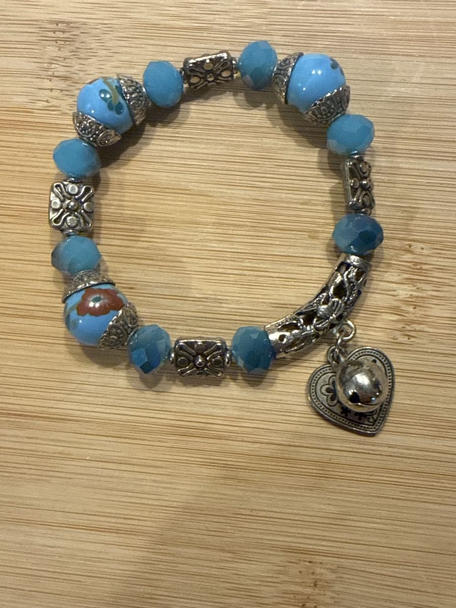 Bracciali & Braccialetti: Armband blau mit Anhänger – Usato da Basel venduto da zukk_ 1