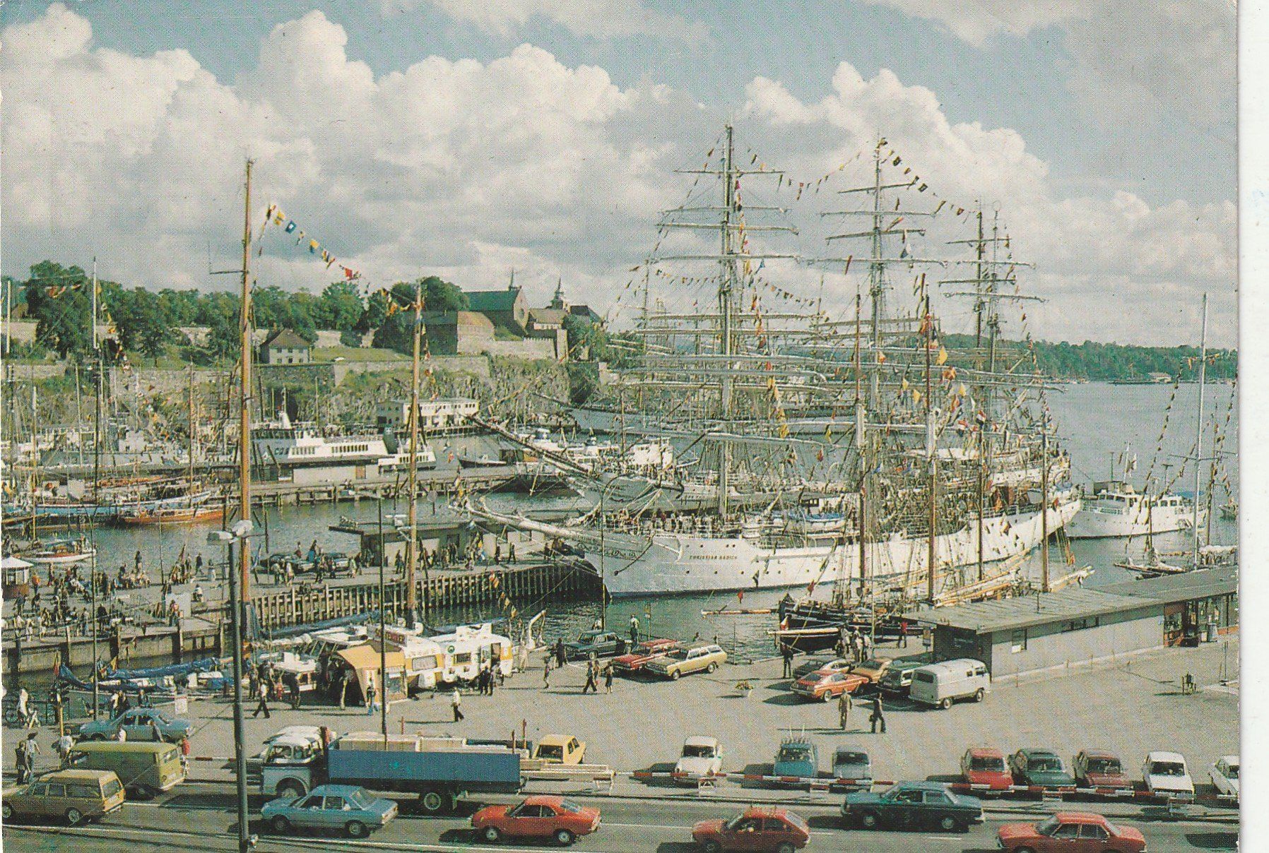 Cartoline postali: Schiffanlage Oslo – Usato da Lumbrein venduto da made02