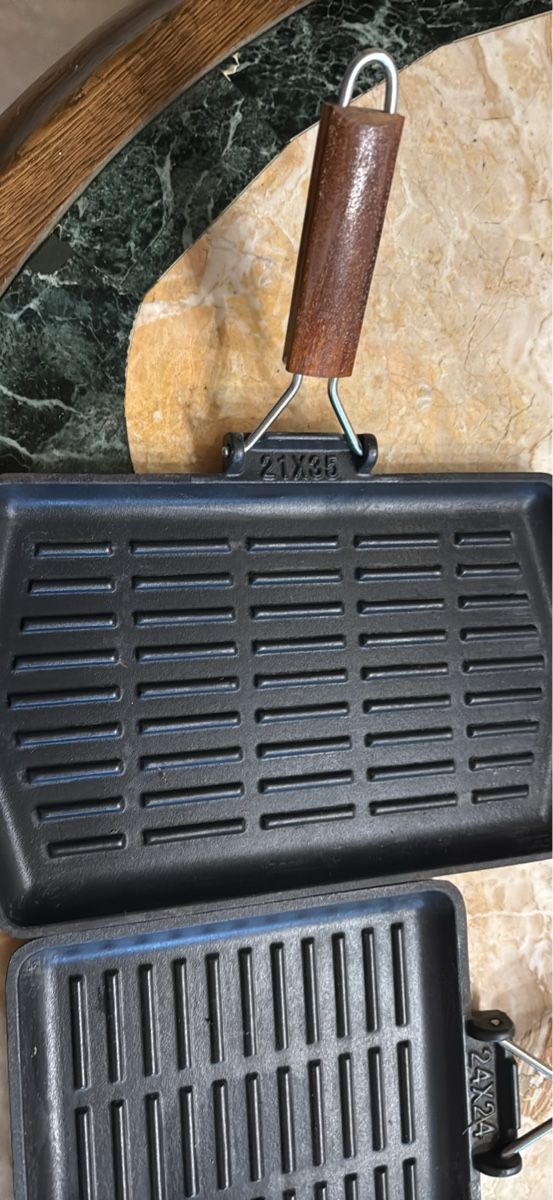 Pfannen: Zwei Grillpfannen Gusseisen  – Gebraucht aus Schaffhausen von Ibag 2