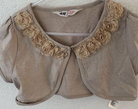 H&M Bolero Blumen Grösse 122/128 beige guter Zustand