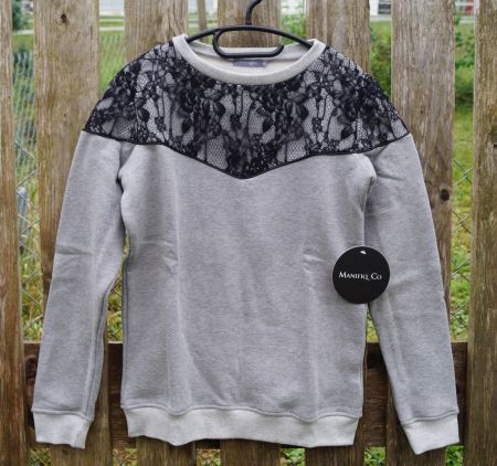 Manifiq Sweatshirt Titania - New old Stock SIZE: SMALL