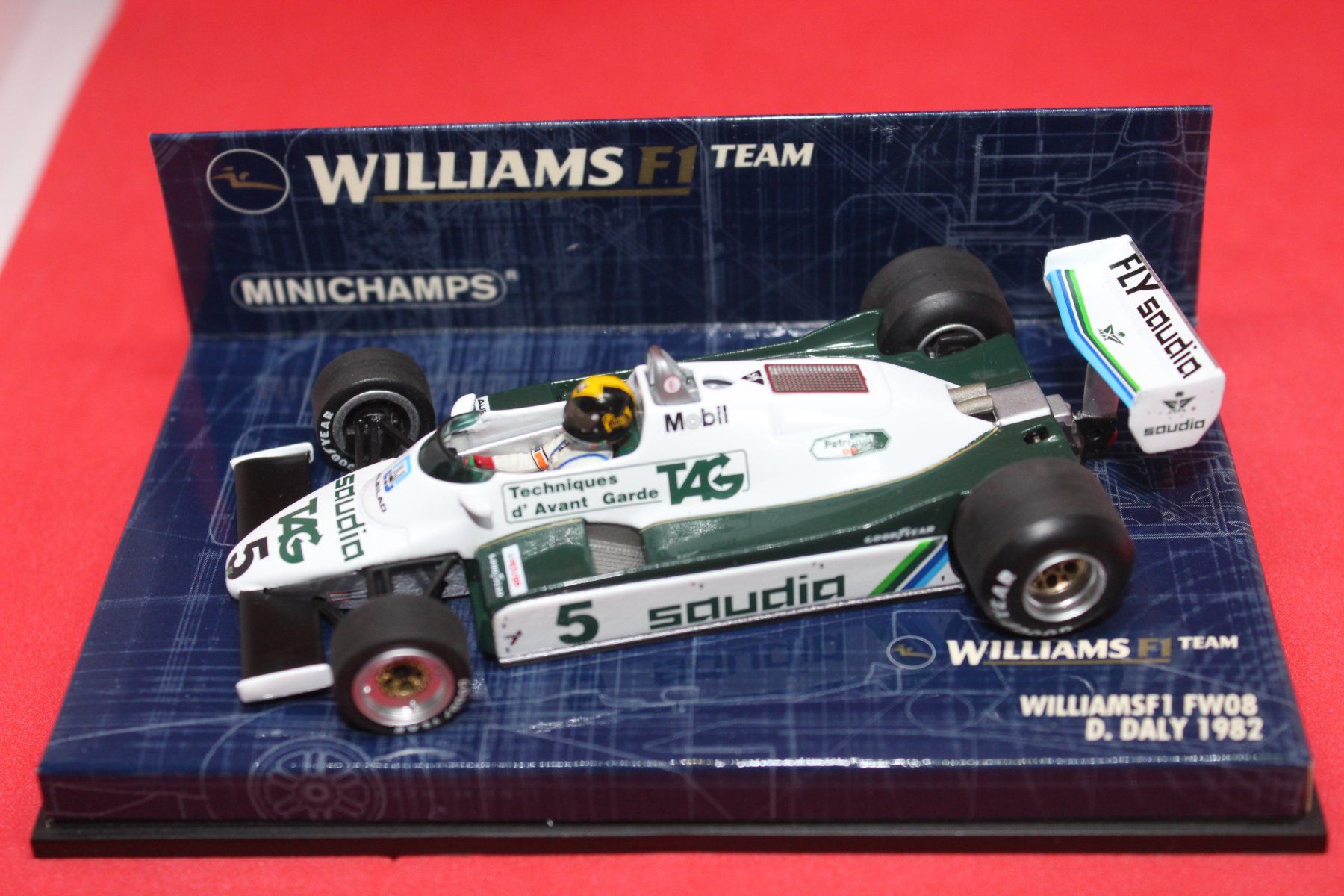 Minichamps Modellini d'auto: 1/43 Williams Ford FW08 (1982) - #5 D. Daly – Usato da Riva San Vitale venduto da eneuzzo