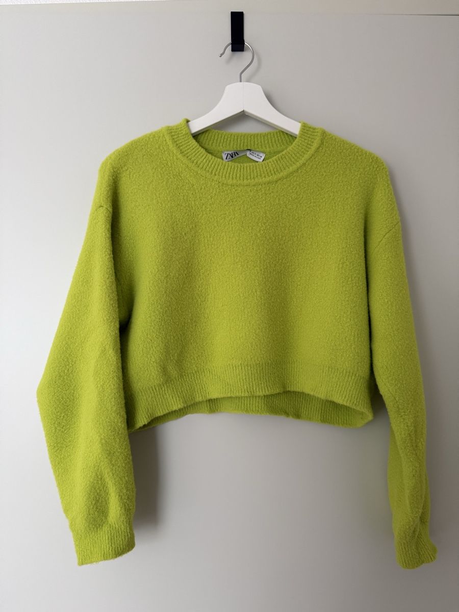 Zara Pullover & Sweatshirts: Zara Neon Green Sweater – Neu (gemäss Beschreibung) aus Zürich von kru_8dtk