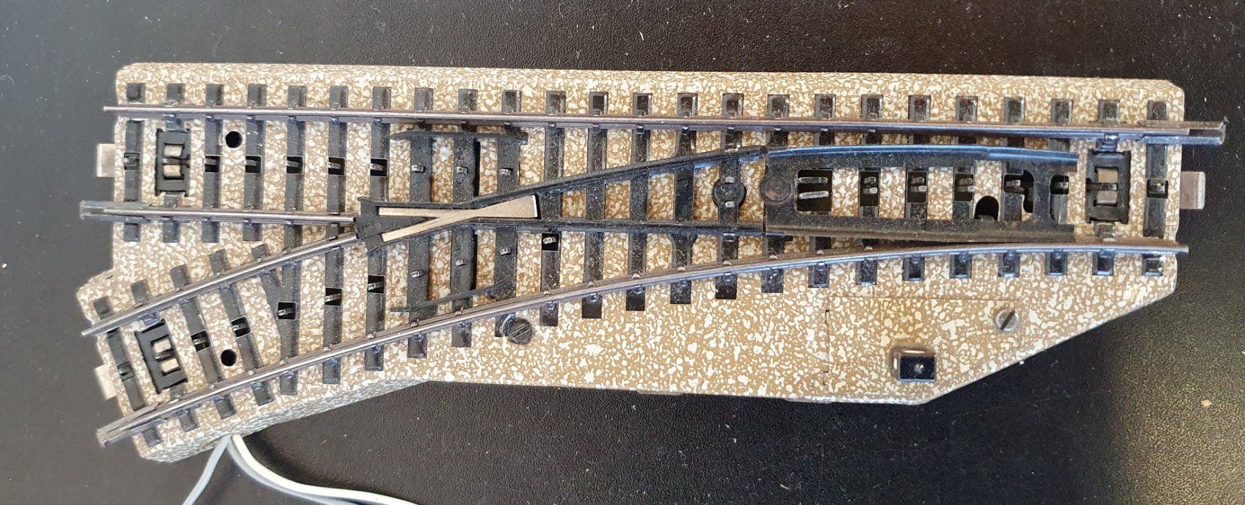Märklin Modellini di ferrovie: MÄRKLIN: M-WEICHE ELEKTRISCH LINKS 5202 – Usato da Biglen venduto da taunus82