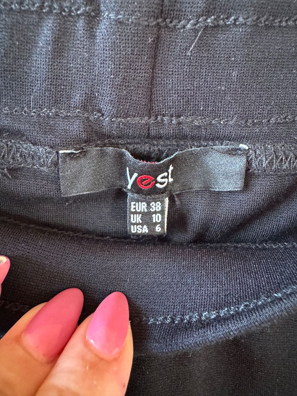 Pantaloni: Ausgefallene Hose von Test Gr. 38 – Usato da Grosswangen venduto da second_hand_dress 3