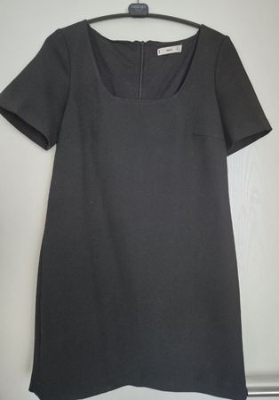 robe noire Mango taille M