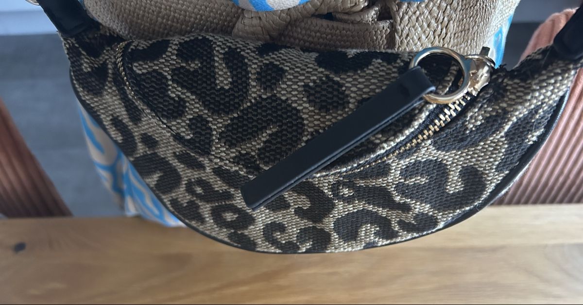 Borse da donna: Sac banane Elora imprimé léopard 🐆 – Nuovo (secondo la descrizione) da Gorgier venduto da hcaroline4 7