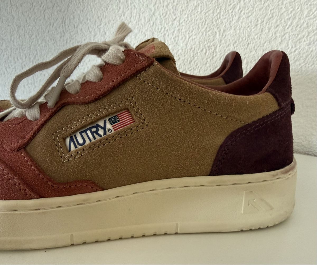 Autry Damenschuhe: Autry Medalist low Wildleder Gr. 39 – Neu (gemäss Beschreibung) aus Rüti ZH von nadi_977 2