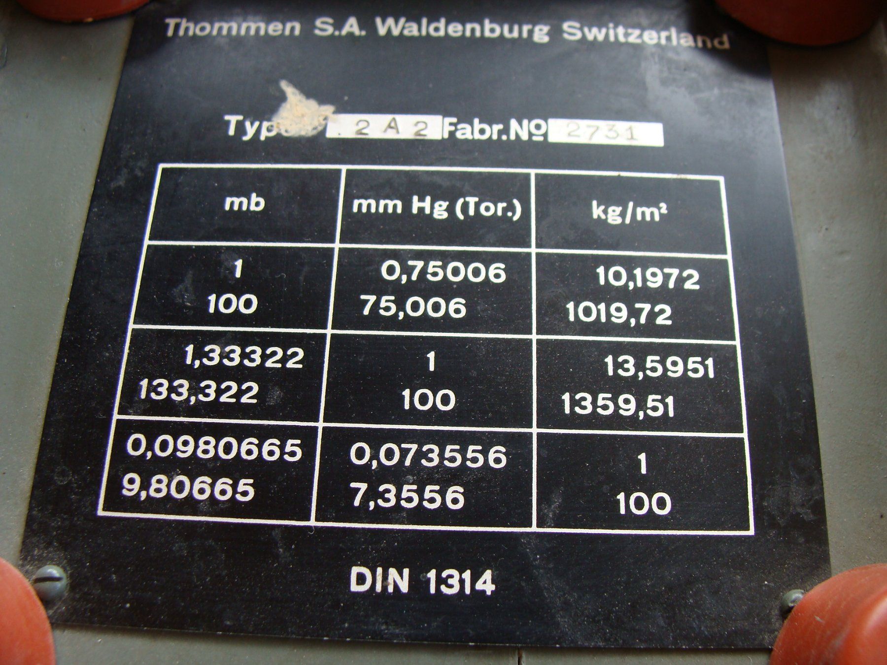 Schweizer Armee Placchette & Badge: Militaire, Baromètre d'armée suisse. fabriqué par Thomen. – Usato da Cuarny venduto da hen_g7hn 4