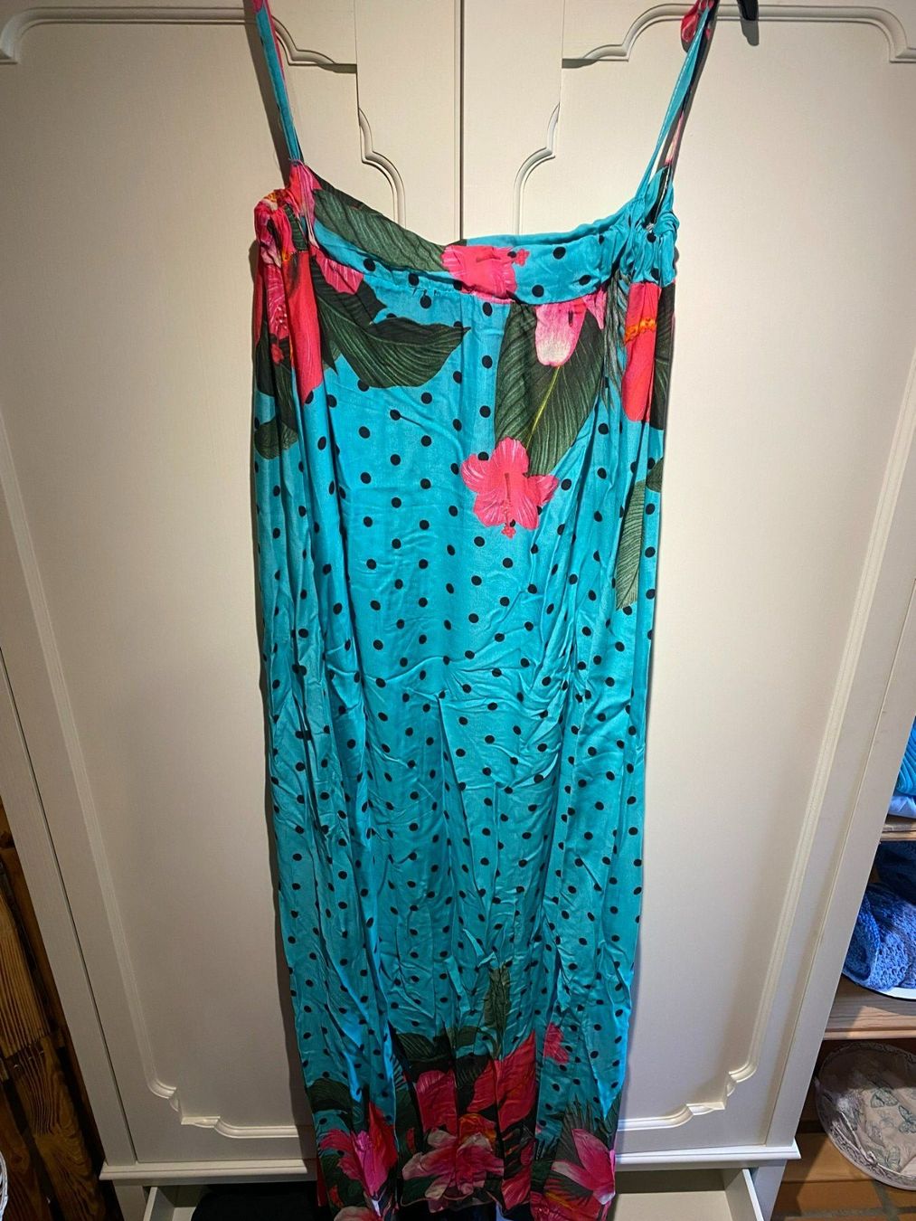 Vestiti: TRÄGER -SOMMERKLEID ,LANG DAMEN – Nuovo e nell'imballaggio originale da Meienried venduto da ManuelaBoutique 1