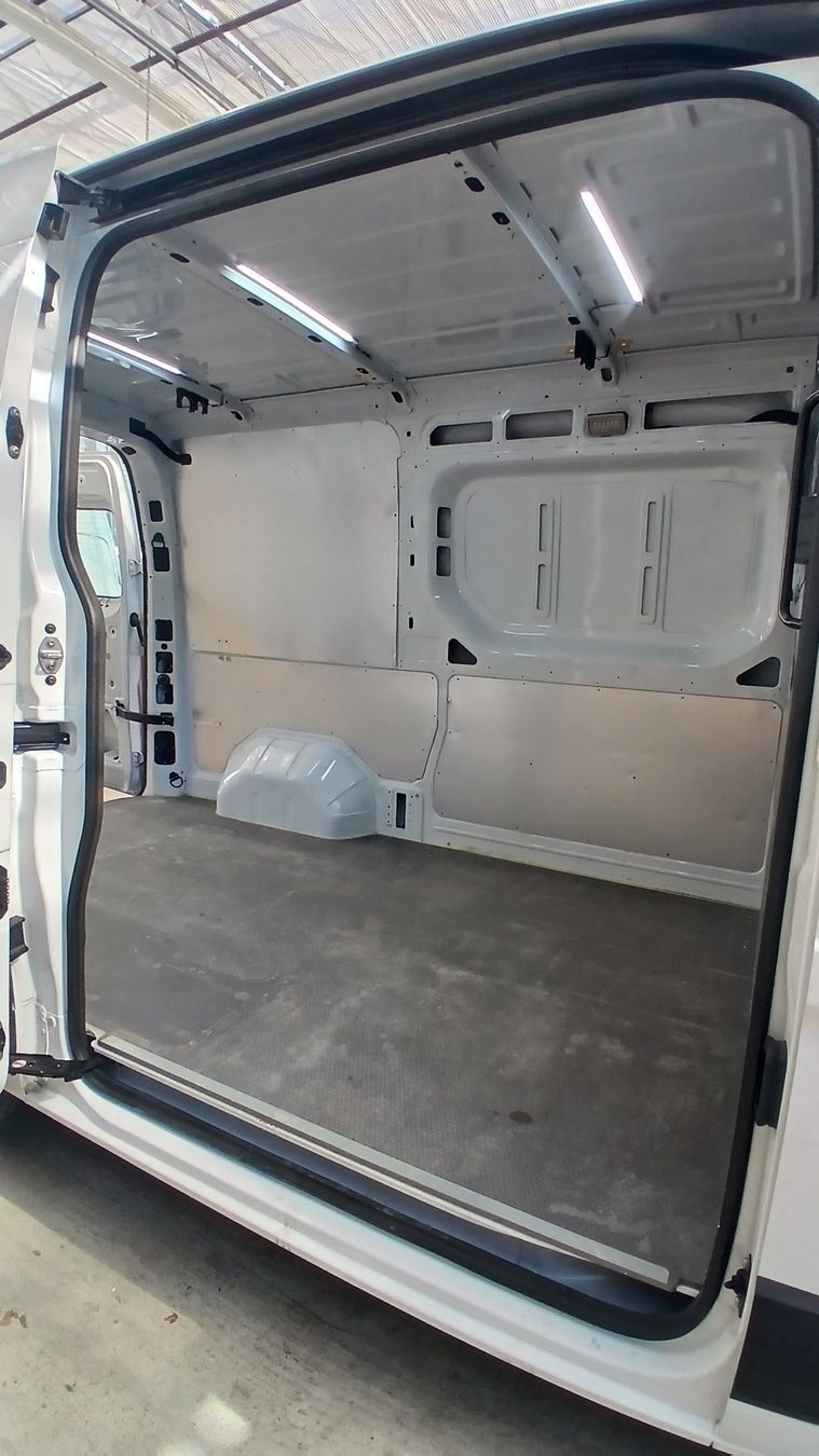 Renault Nutzfahrzeuge: Renault master  – Defekt aus Thörishaus von 8f44 8