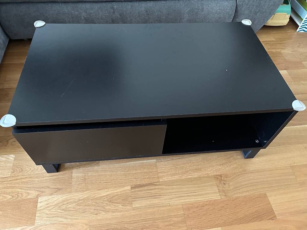 Tische: Sofa Tisch – Gebraucht aus Visp von power211 1