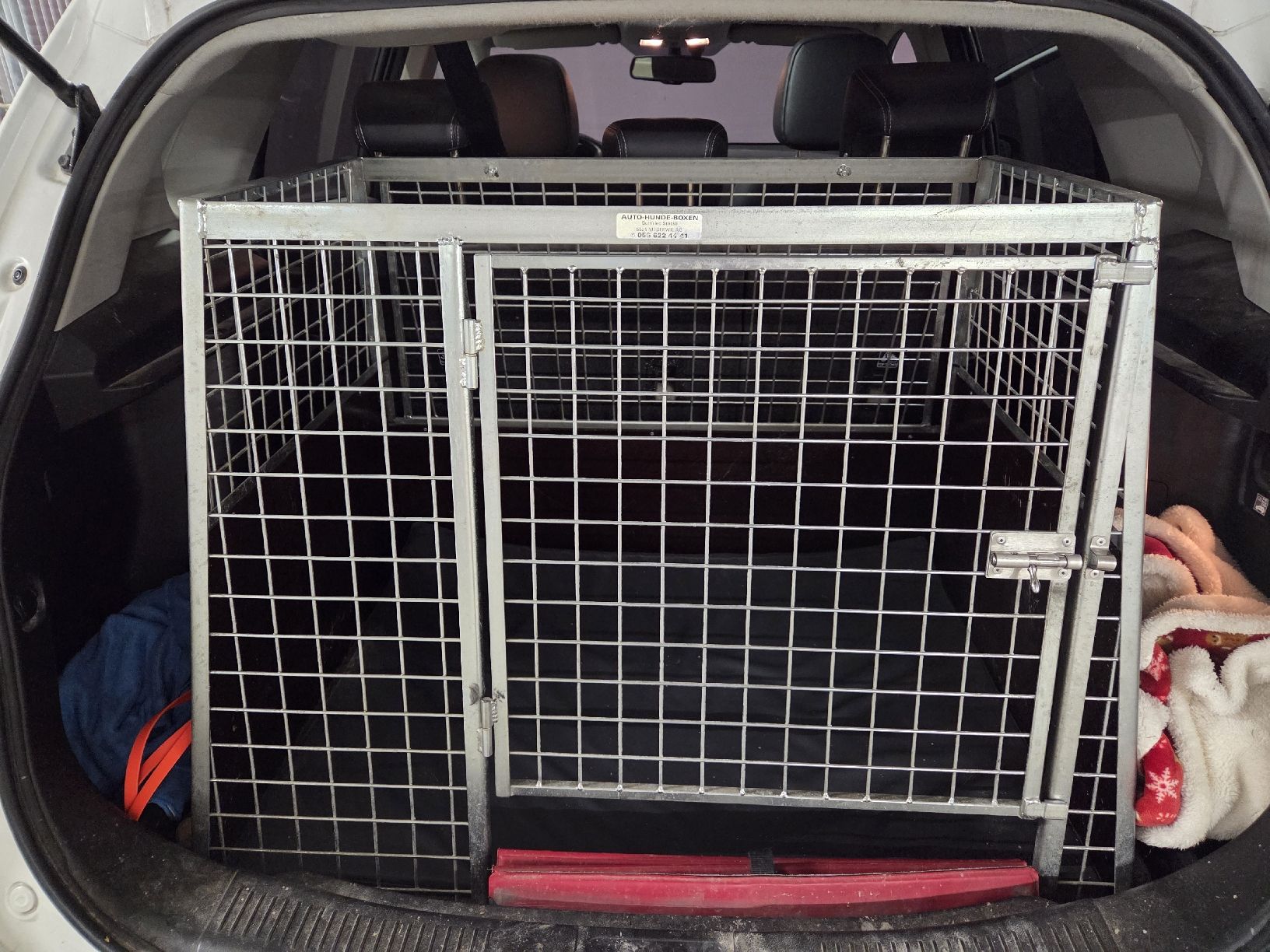 Gabbie, trasporto & Sicurezza: Mass-Hundeboxe der Marke Stöckli – Usato da Dübendorf venduto da Daroflu 1
