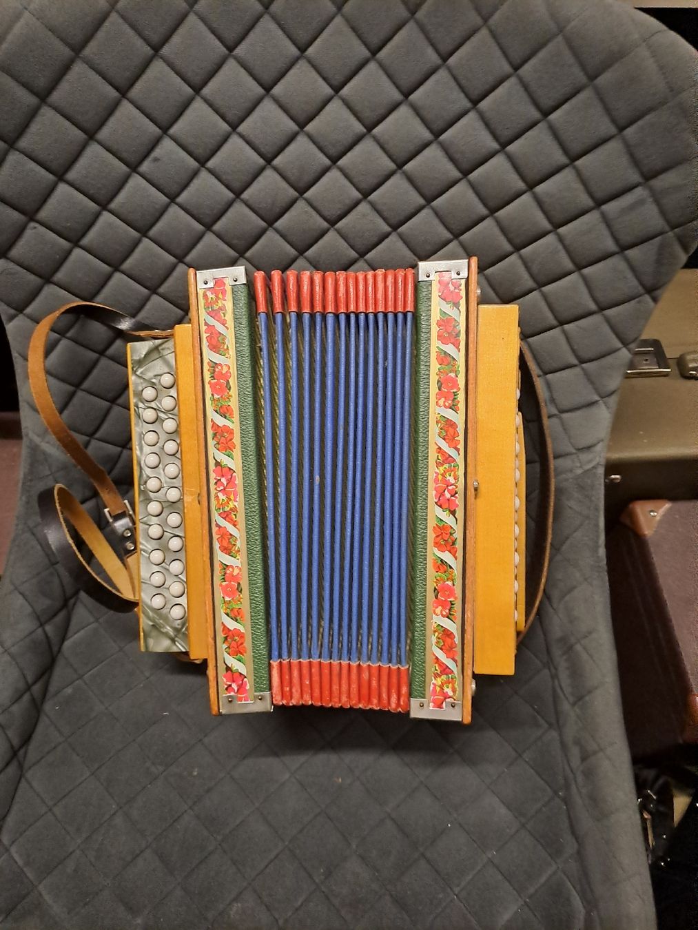 Instruments de musique: schwyzerorgeli ton B – D'occasion à Villeneuve par BibiVintage 2