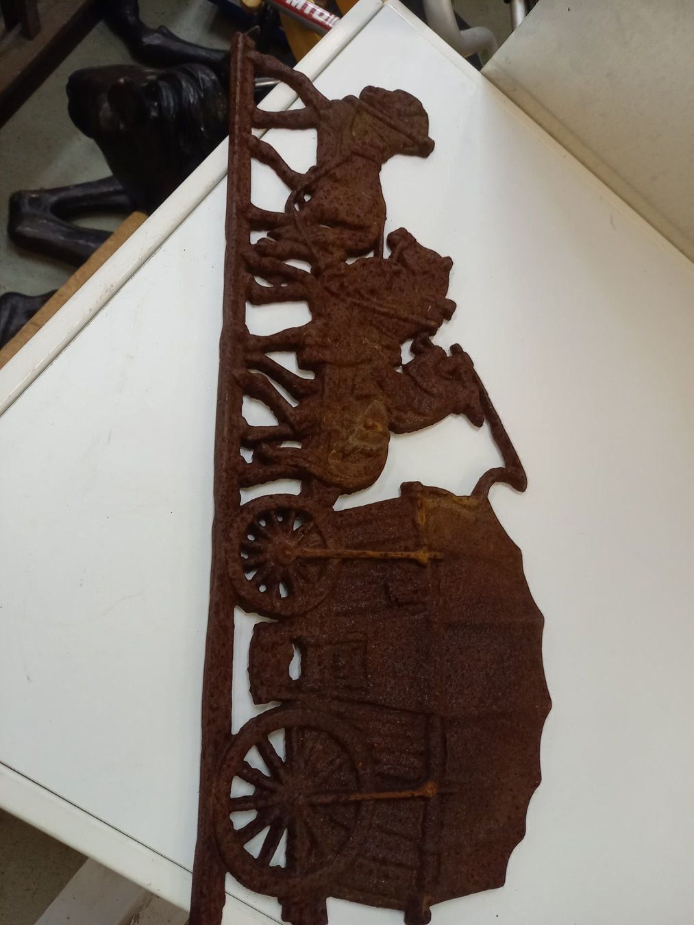 Tutte le decorazioni: Pferd mit Kutsche Schild Stahlguss Rost – Usato da Grossdietwil venduto da hufi10 1