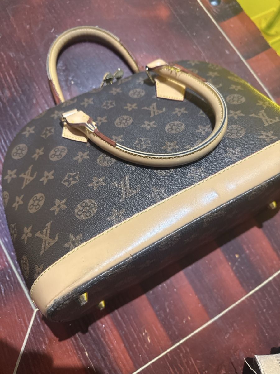Sacs femmes: Handtasche – D'occasion à Horriwil par Carrera68 4
