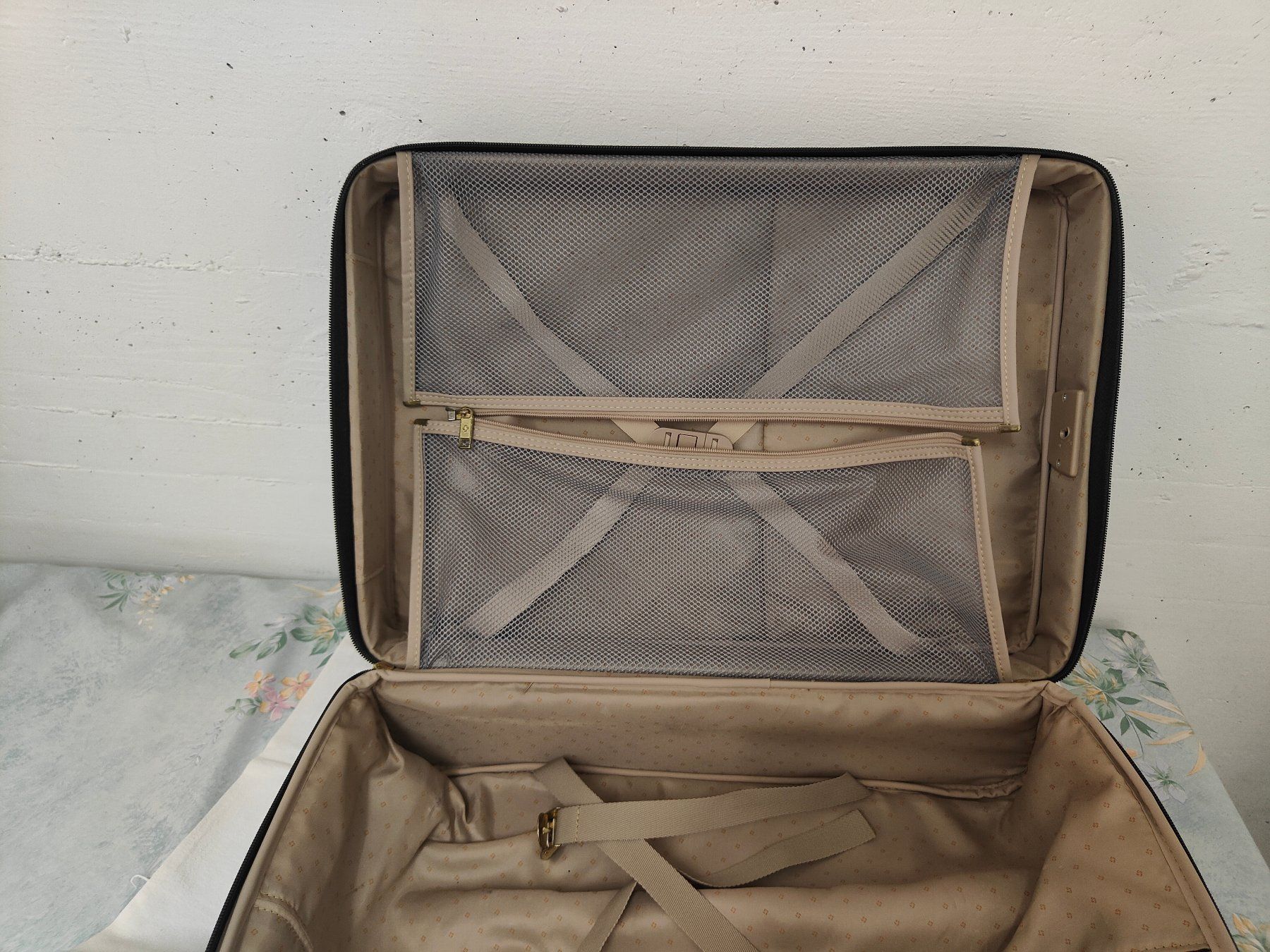 Valigie & Borse: Original Samsonite Rollkoffer Schwarz / Braun Weichschale – Usato da Wetzikon ZH venduto da Matrixx7 8