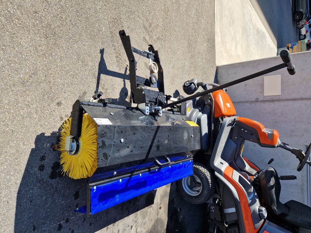 Husqvarna Rider RC320 Ts AWD wie neu mit Zubehör Kaufen auf Ricardo