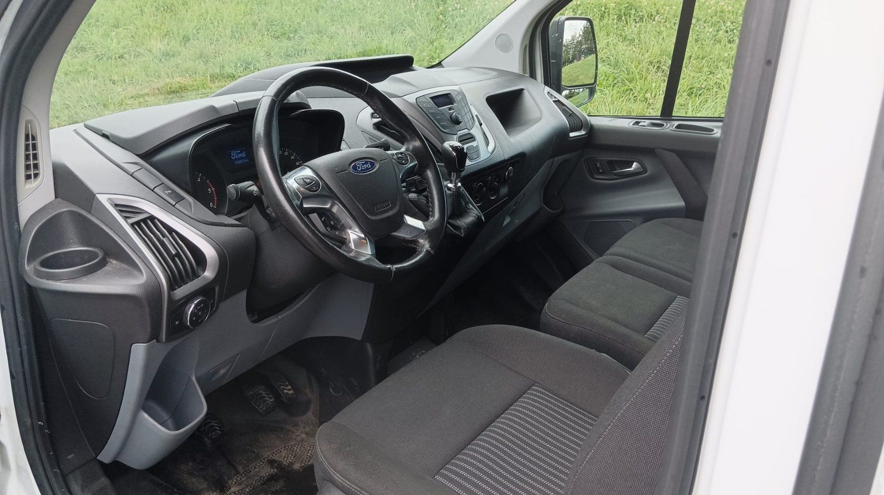 Ford Véhicules utilitaires: Ford Transit Custom Lieferwagen – D'occasion à Uerzlikon par mik_68kk 8