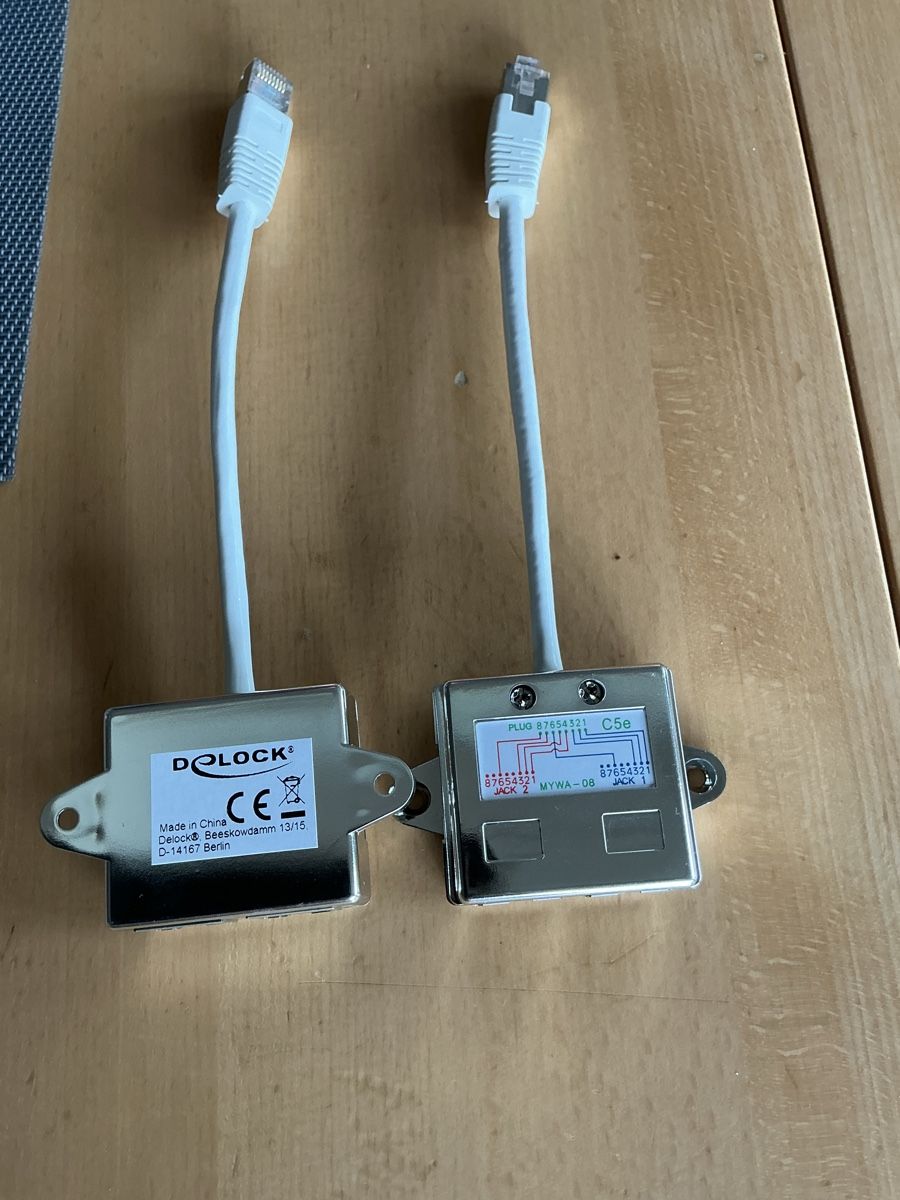 Stecker: RJ45 Port Doubler – Neu und originalverpackt aus Lyss von Tosa
