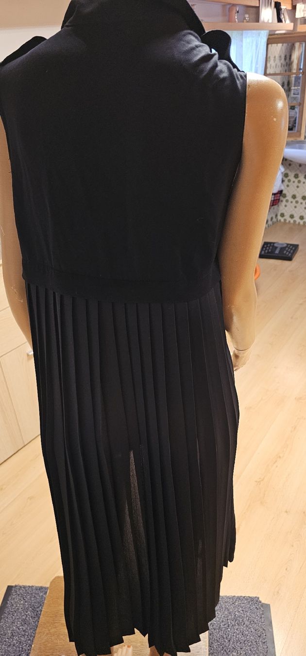 Zara Vestiti: Damen long Weste Schwarz Grösse M ZARA BASIC Collection – Usato da Ferden venduto da jemyce 4
