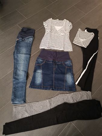 Umstandskleider Set