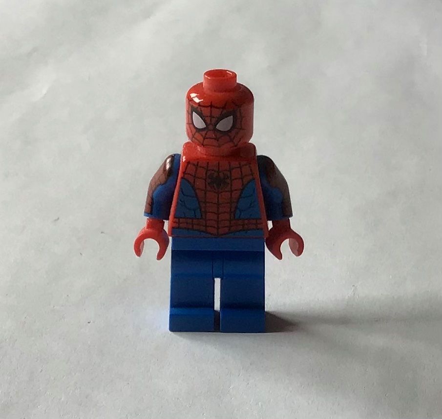 Lego Figurines: LEGO Spiderman Figur – D'occasion à Bubendorf par Alpenheidi