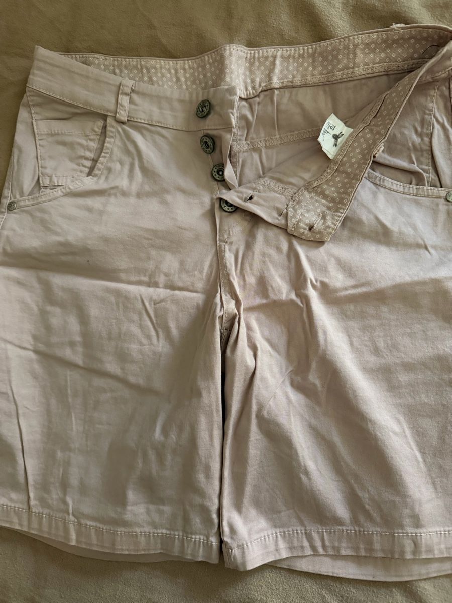 Lotti di vestiti: Sommer Shorts Set, Grösse 38/40 - Diverse Stile – Usato da Goldau venduto da Henggi88 4