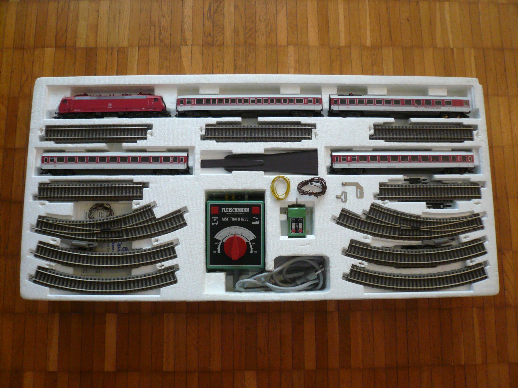 Fleischmann Modellini di ferrovie: Start-Set 6378 Analog Profi-Gleis plus 2 Wagen 5113 – Usato da Zürich venduto da Gaegs 1