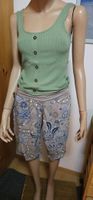 Sommer Set: Top und Caprihose mit Blumenmuster, Grösse S