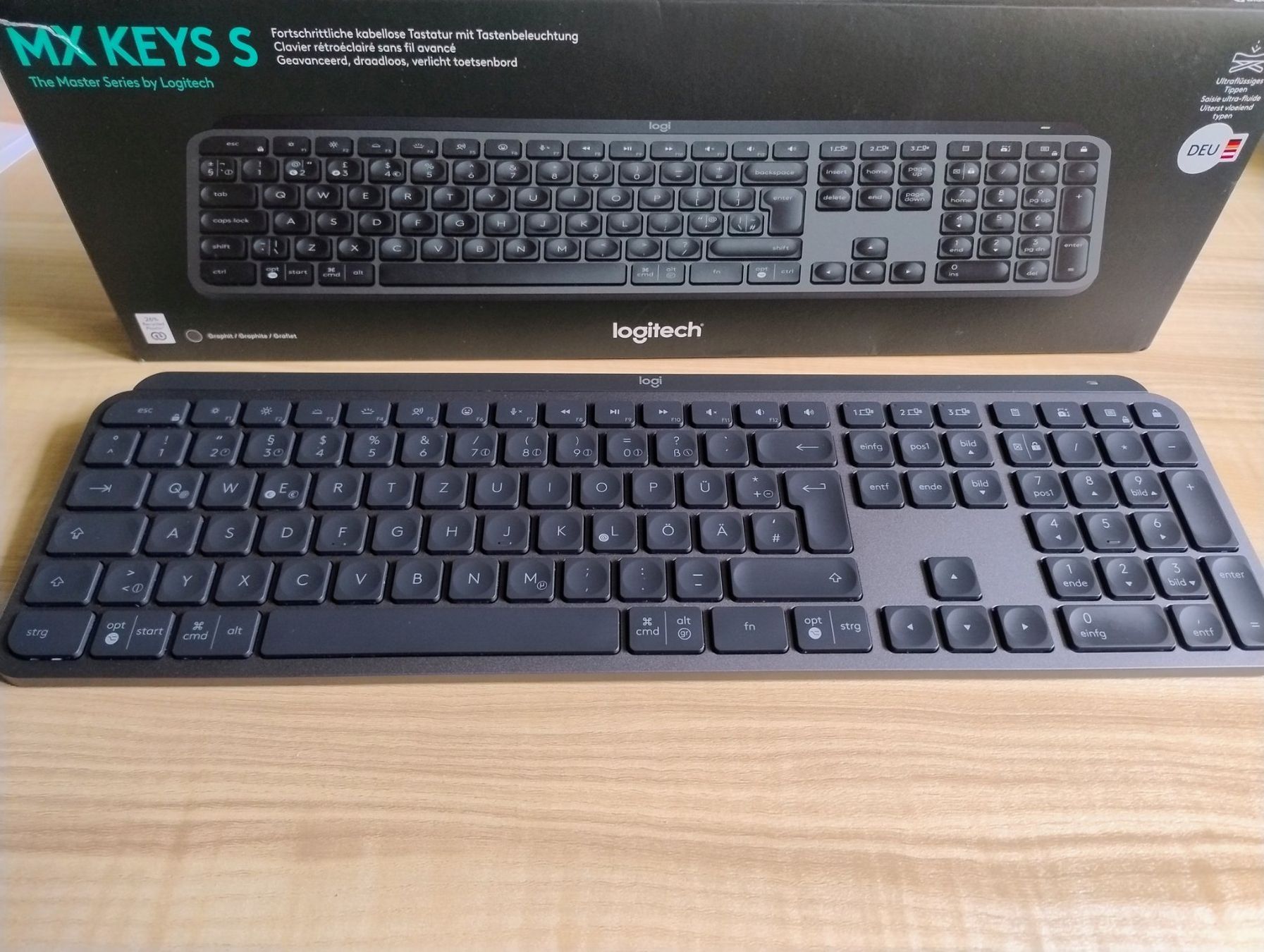 Logitech Claviers: Logitech MX Keys S | Bluetooth | wiederaufladbar | kabellos – D'occasion à Beckenried par SCHEMA79 1
