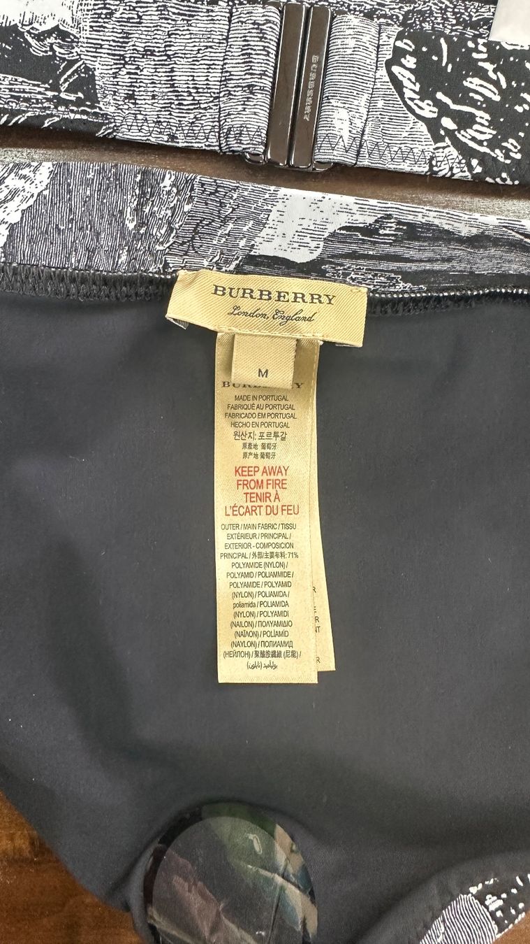 Burberry Costumi da bagno & Bikini: Burberry Bikini – Nuovo e nell'imballaggio originale da Lachen SZ venduto da HelvetiaLuxury 8