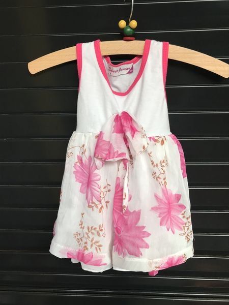 Kleider & Röcke: Baby Mädchen Kleid 80 – Gebraucht aus Bergdietikon von antovale