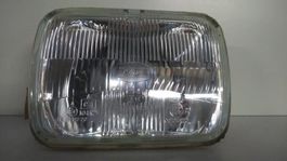 Subaru Justy. Scheinwerfer links