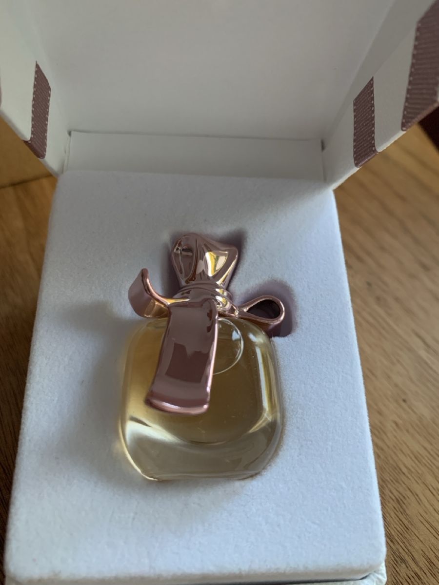 Parfum & Eau de Toilette: 30 Parfum Miniaturen – Gebraucht aus Hochdorf von Blume007 6