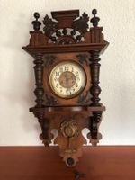 Antike Wanduhr mit Pendel, um 1900, Expertise CHF 1'800.00